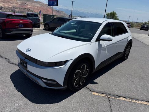 Used 2023 Hyundai Ioniq 5 SEL w/ Cargo Package AWD/4WD image 2