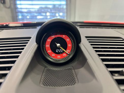 Used 2024 Porsche 911 GT3 RS RWD image 35