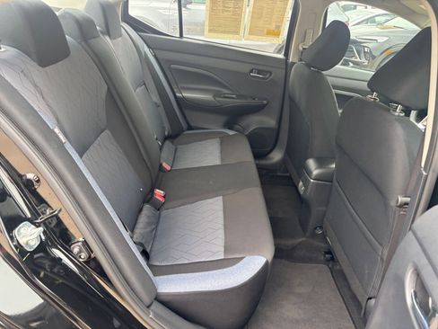Used 2025 Nissan Versa SV FWD image 23