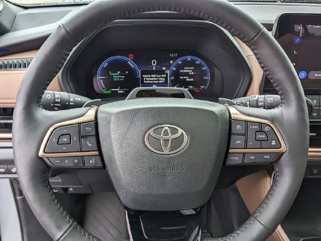 Used 2026 Toyota Grand Highlander AWD Hybrid image 38