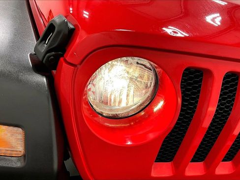 Used 2021 Jeep Wrangler Unlimited Sport AWD/4WD image 35