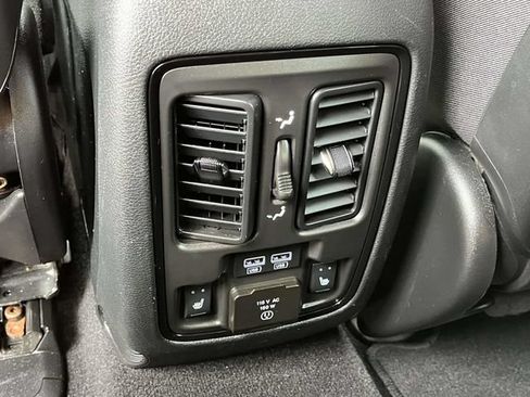 Used 2024 Dodge Durango GT AWD/4WD image 22