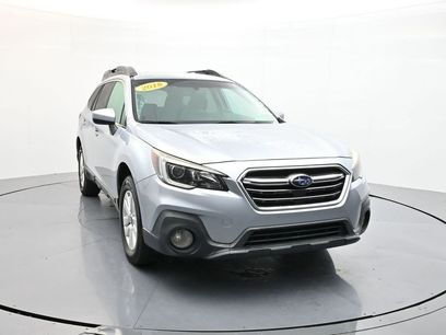 Used 2018 Subaru Outback 2.5i Premium w/ Popular Package #1