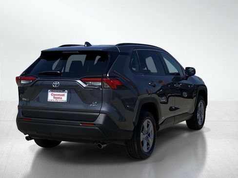 Certified 2025 Toyota RAV4 LE image 8