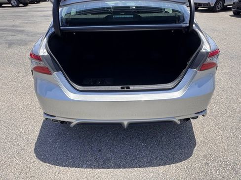 Used 2023 Toyota Camry XSE FWD image 13
