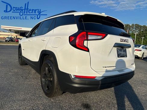 Used 2023 GMC Terrain AT4 AWD/4WD image 3