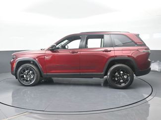 New 2025 Jeep Grand Cherokee Altitude RWD video 3