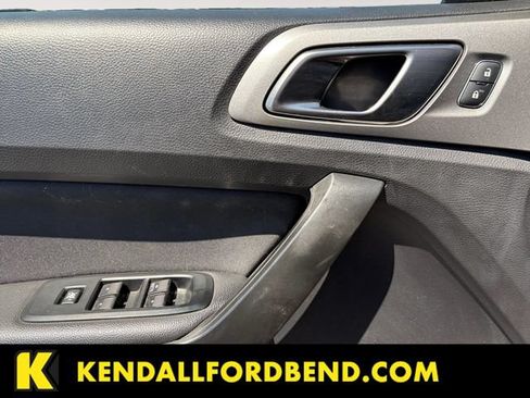 Used 2019 Ford Ranger XLT w/ Equipment Group 302A Luxury AWD/4WD image 10