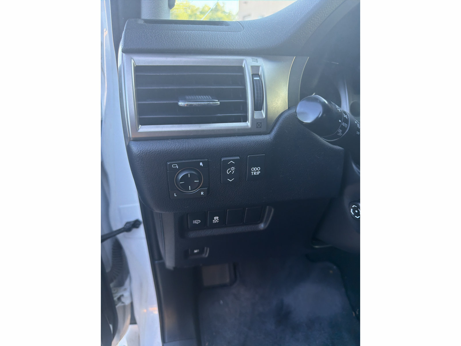Used 2018 Lexus GX 460 AWD/4WD image 9