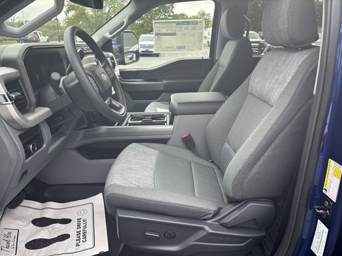 New 2026 Ford F250 XLT w/ XLT Premium Package image 12
