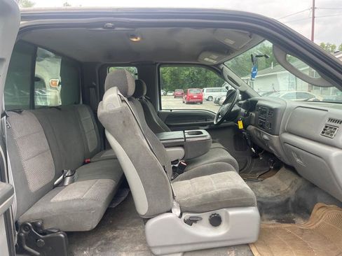 Used 2003 Ford F250 XL AWD/4WD image 11