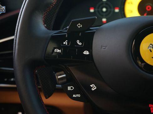 Used 2025 Ferrari Purosangue image 29