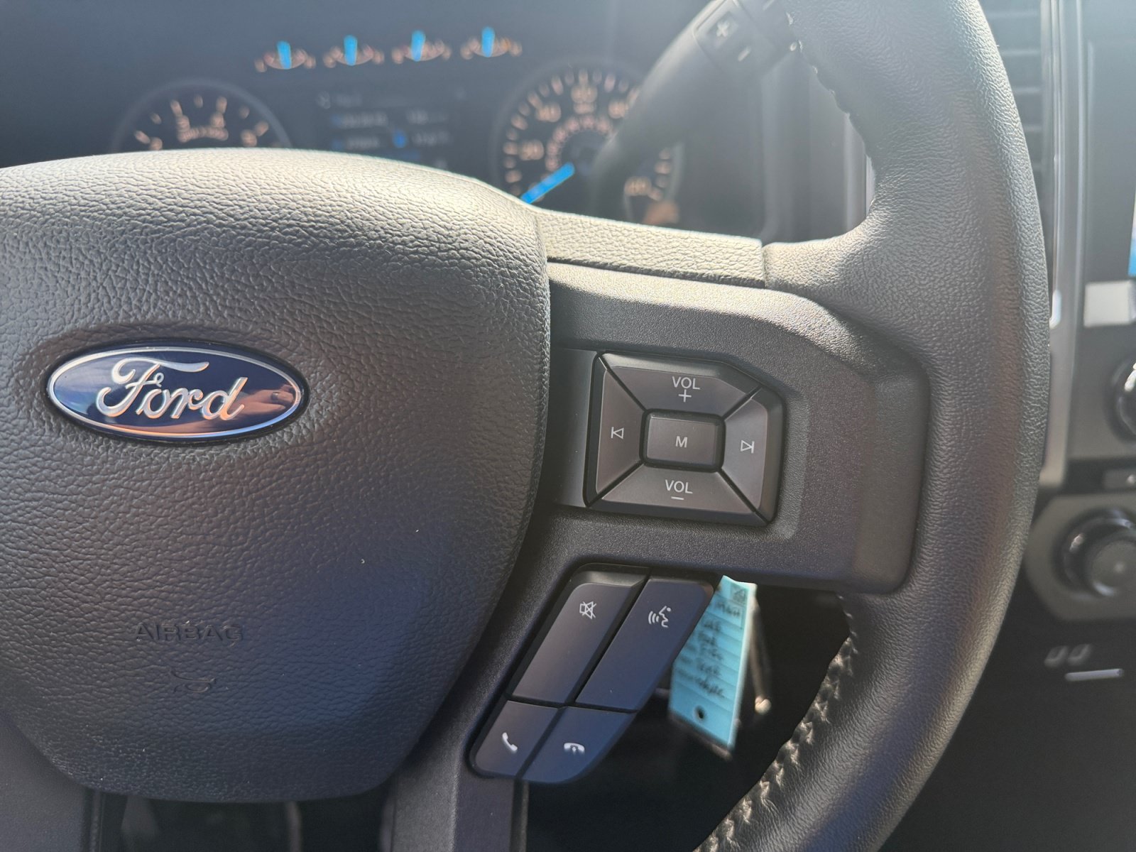 Used 2018 Ford F150 XLT w/ Equipment Group 301A Mid AWD/4WD image 18