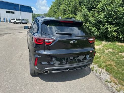 New 2026 Chevrolet TrailBlazer RS w/ Driver Confidence Package AWD/4WD image 3