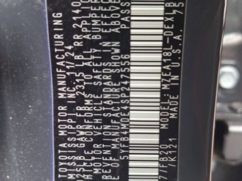 Used 2025 Toyota Corolla LE image 22