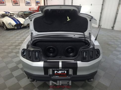 Used 2012 Ford Mustang Shelby GT500 RWD image 43
