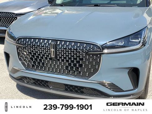 New 2026 Lincoln Aviator Reserve image 13