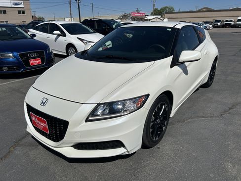 Used 2015 Honda CR-Z image 2