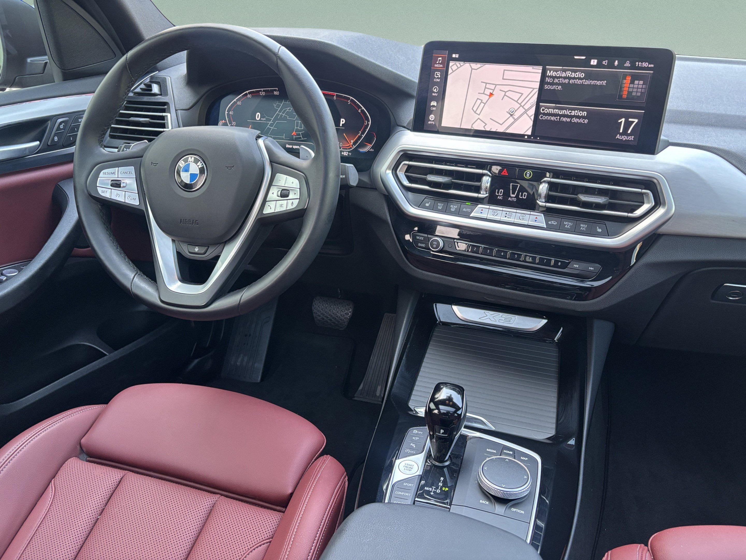 Used 2024 BMW X3 sDrive30i w/ Premium Package RWD image 8