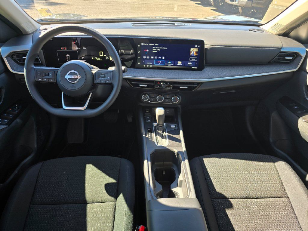 Used 2026 Nissan Kicks S FWD image 3