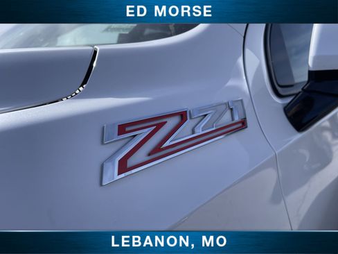 Certified 2025 Chevrolet Suburban Z71 image 30