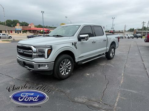 Used 2024 Ford F150 Lariat w/ Mobile Office Package AWD/4WD image 7