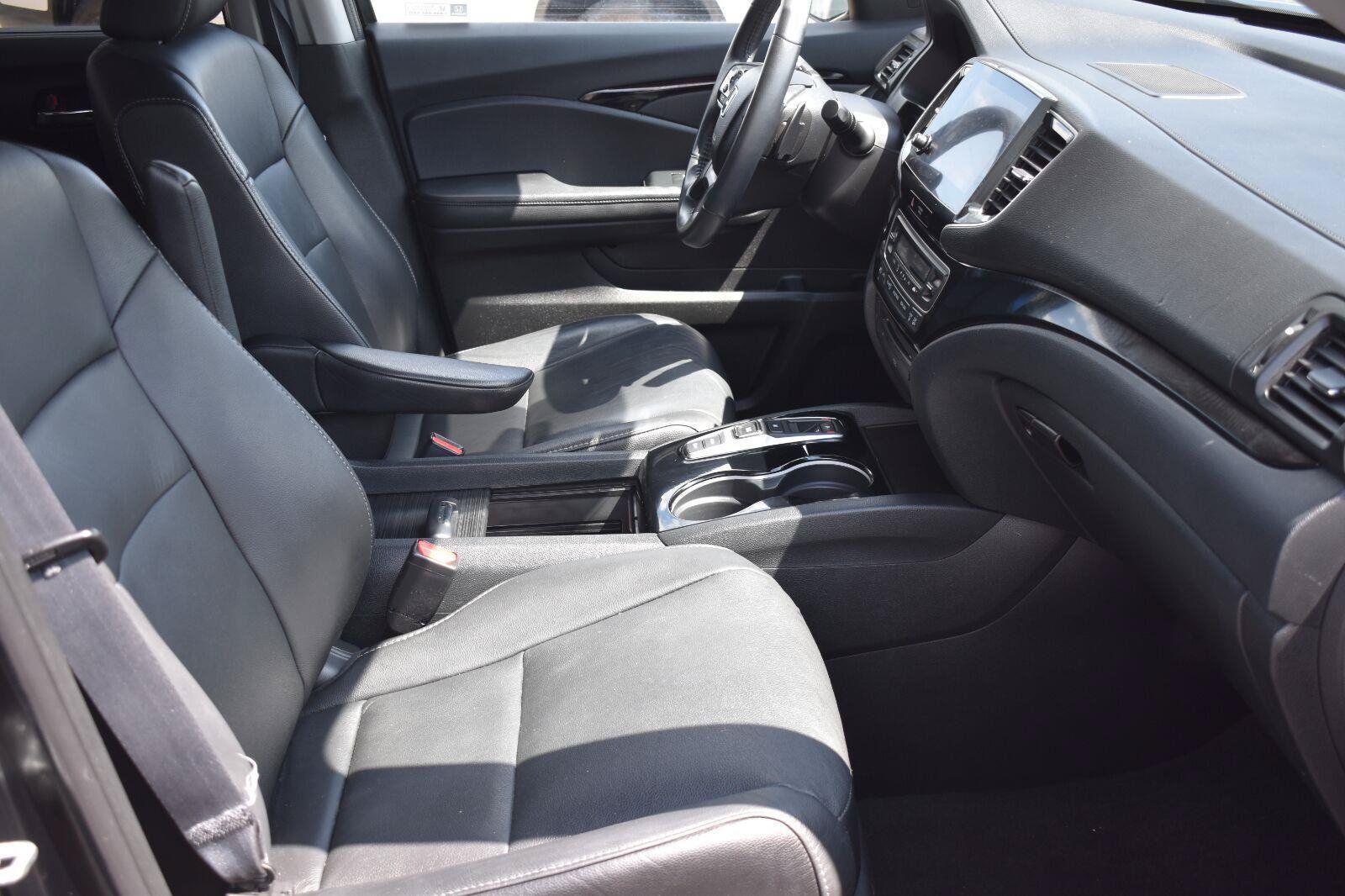 Used 2022 Honda Pilot Touring image 15