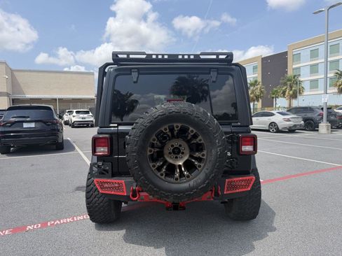 Used 2023 Jeep Wrangler Unlimited Sport AWD/4WD image 14