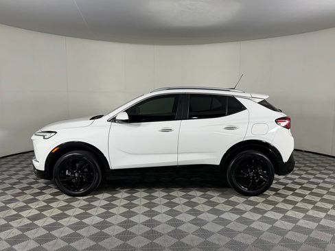Used 2024 Buick Encore GX Sport Touring AWD/4WD image 11