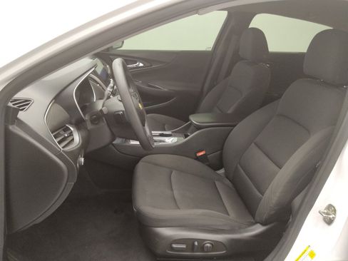 Used 2022 Chevrolet Malibu LS w/ Driver Confidence Package II image 17