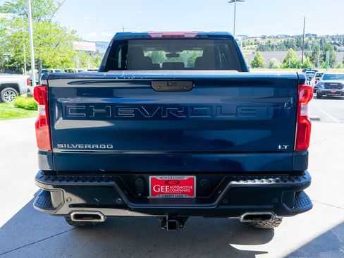 Used 2022 Chevrolet Silverado 1500 LT Trail Boss w/ Safety Package AWD/4WD image 6