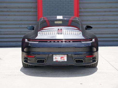 Used 2020 Porsche 911 Carrera RWD image 10