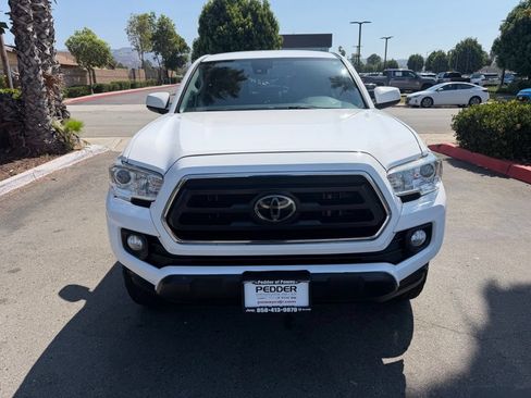 Used 2021 Toyota Tacoma SR5 RWD image 3