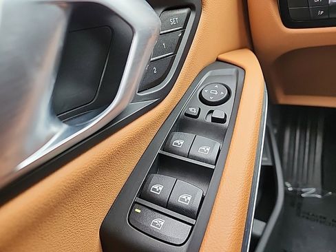 Used 2025 BMW 330i xDrive Sedan w/ M Sport Package image 37