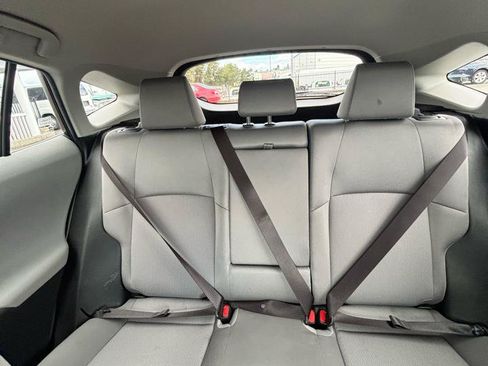 Used 2021 Toyota Venza LE AWD/4WD image 19