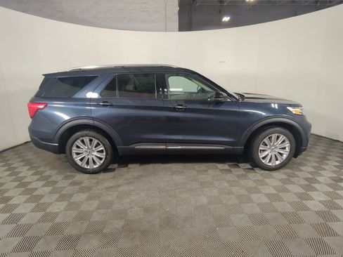 Used 2023 Ford Explorer Limited w/ Equipment Group 301A image 9