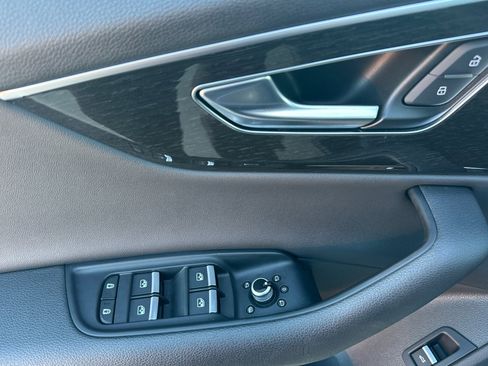 Used 2021 Audi Q7 3.0T Premium Plus image 10