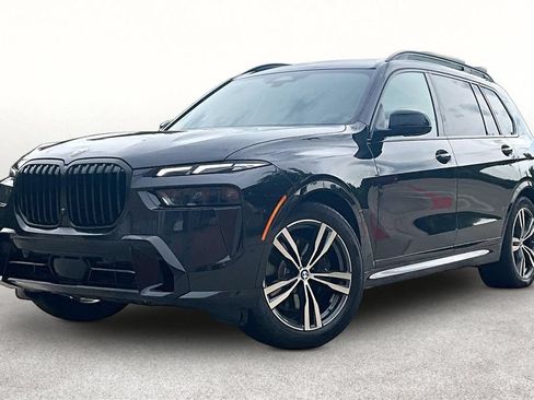 Used 2025 BMW X7 xDrive40i w/ M Sport Package AWD/4WD image 15