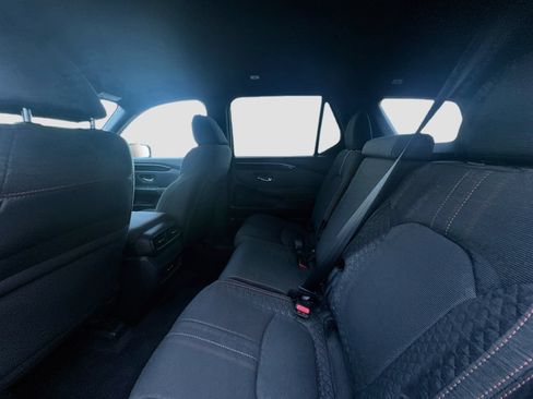 Used 2025 Honda Pilot Sport image 23