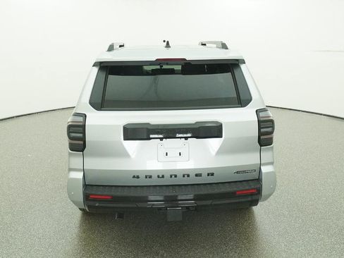 New 2026 Toyota 4Runner 4WD image 40
