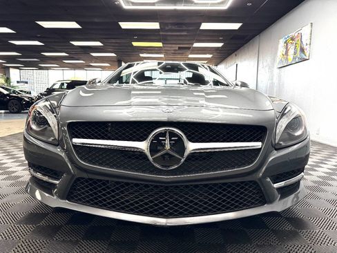 Used 2016 Mercedes-Benz SL 550 image 5