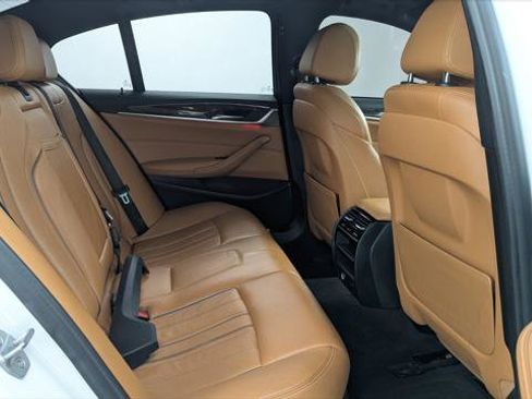 Used 2018 BMW 540i 540I w/ Premium Package image 17