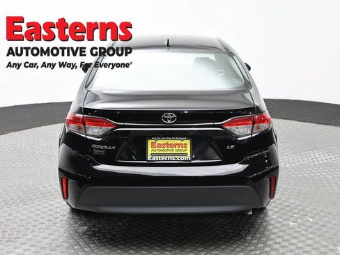Used 2024 Toyota Corolla LE FWD image 6