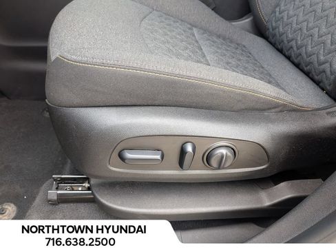 Used 2022 Chevrolet Equinox LT AWD/4WD image 27