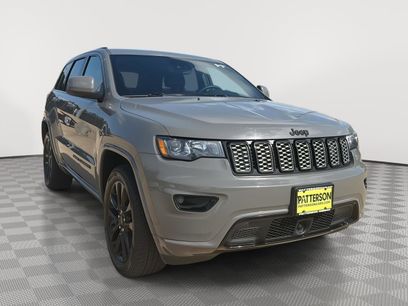 Used 2020 Jeep Grand Cherokee Altitude