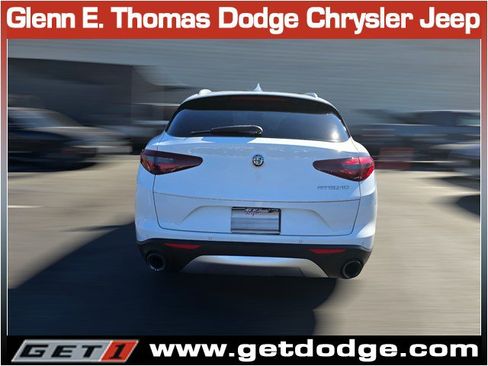 Used 2019 Alfa Romeo Stelvio image 8