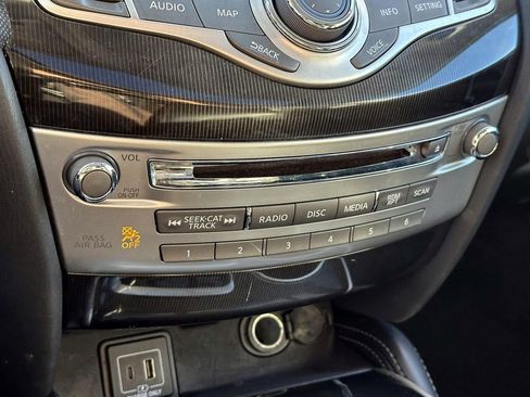 Used 2019 INFINITI QX60 Luxe w/ Essential Package image 28