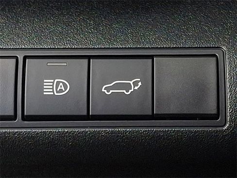 Used 2024 Toyota bZ4X XLE image 27