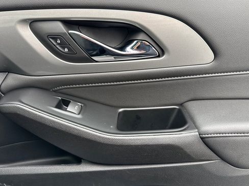 Certified 2022 Chevrolet Traverse LT w/ LPO, Floor Liner Package image 20