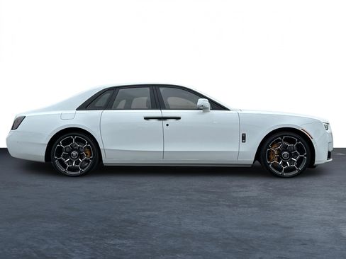 Certified 2025 Rolls-Royce Ghost Black Badge image 9